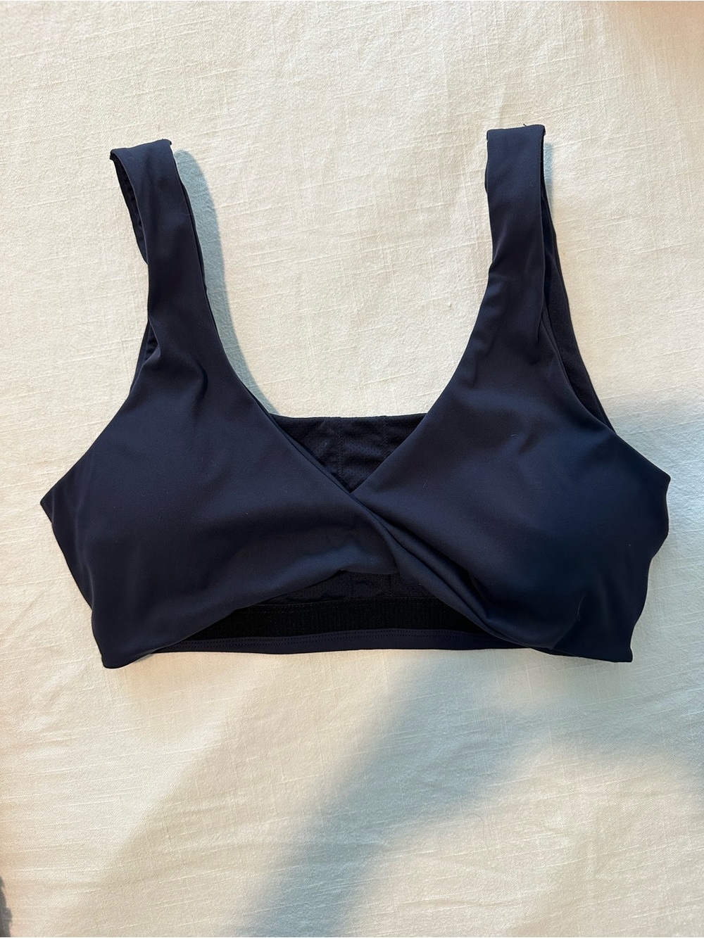 PAVOI Sports Bra